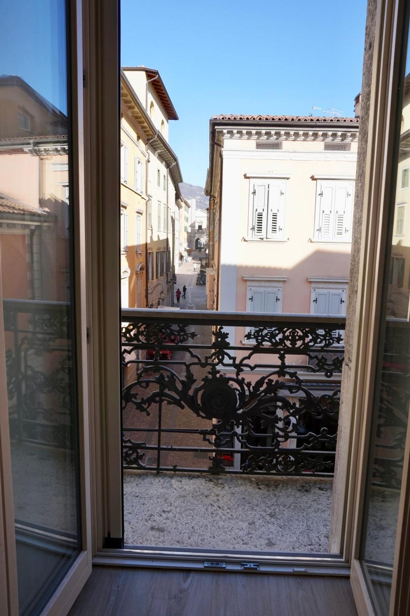 Appartamento Dolce Vita Riva del Garda Exterior foto